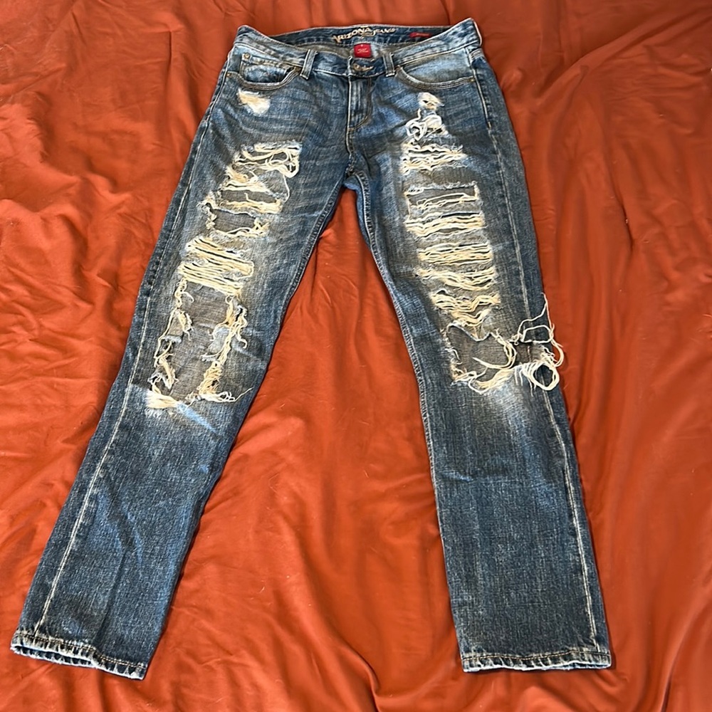 Distressed Boyfriend Jeans
